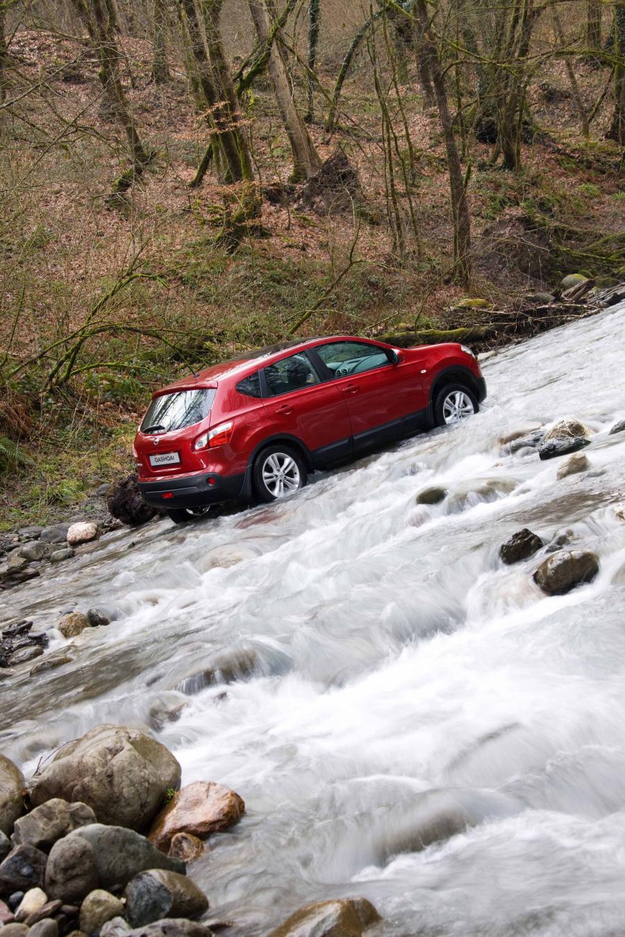  Nissan Qashqai 2010 года  (фото 29 из 204)